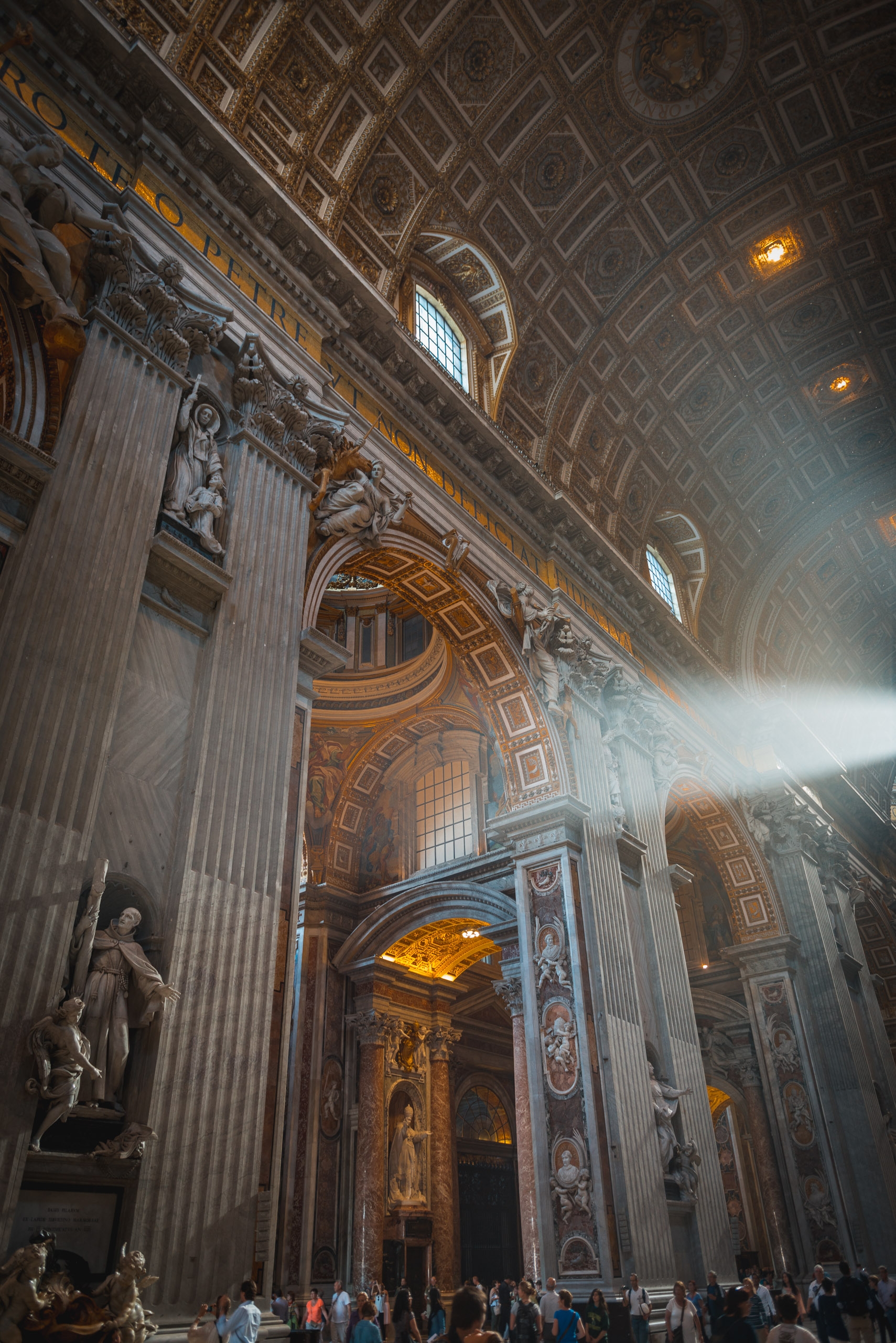 Inside St Peters Basilica 2