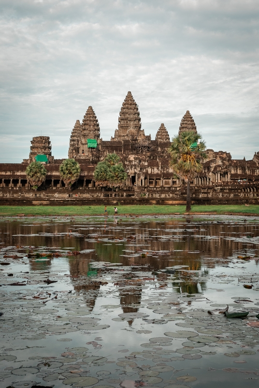 Cambodia - Angkor Wat - 2007-0626-DSC_0133_579