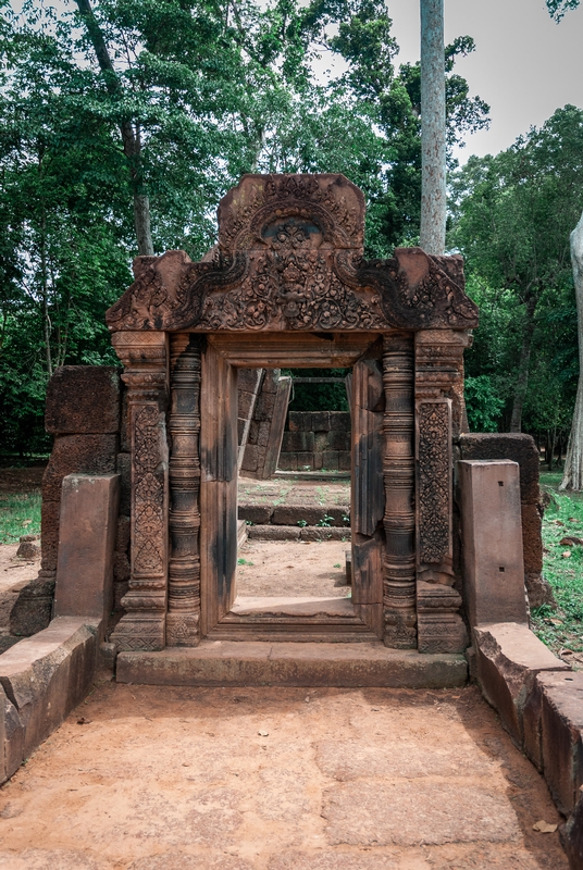 Cambodia - Angkor Wat - 2007-0627-DSC_0005_46571