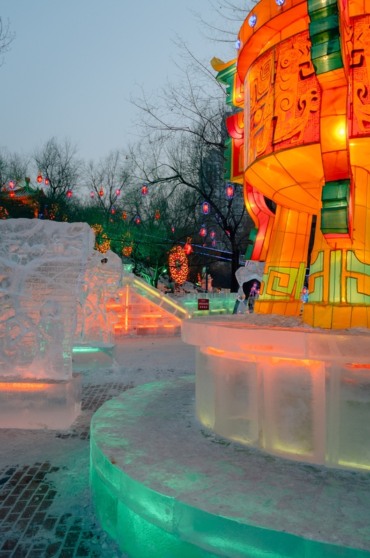 China - Harbin Ice Festival - 2012-0108-DSC_1884_114676