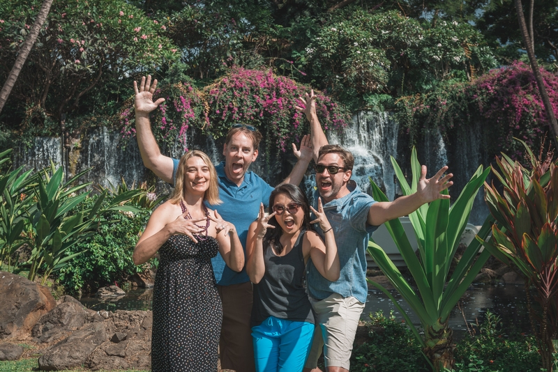 Carey John Jessica & Kris Outside the Grand Wailea - Part II