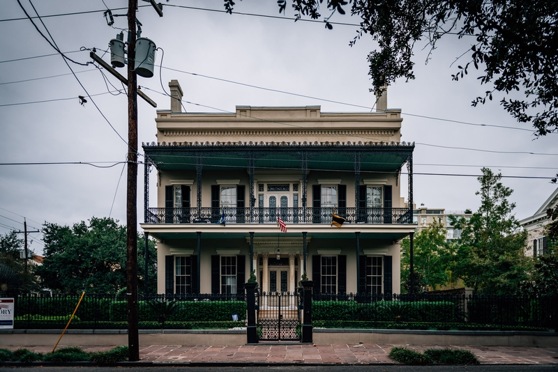 The Haunted Houses of New Orleans 4