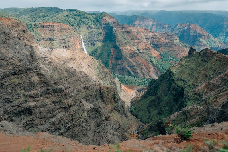 Overlooking Waimea Canyon 9