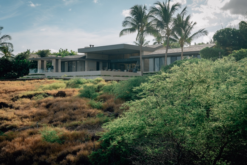 Private Homes North of the Four Seasons Lanai