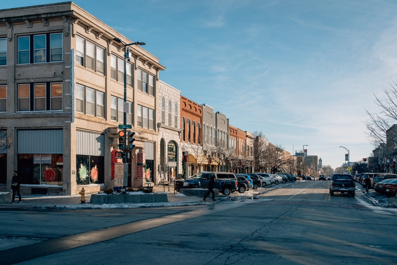 Looking Down Massachusettes Street