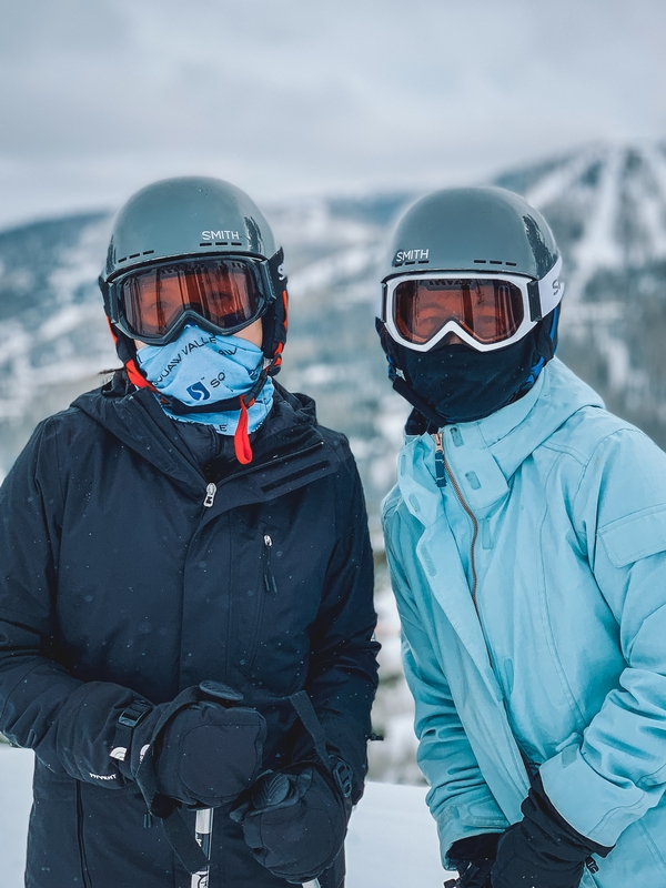 Jess and Jen on Saddleback