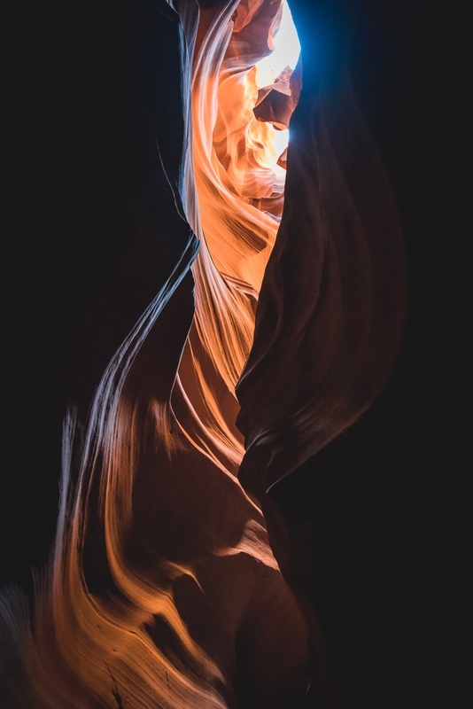 Touring Upper Antelope Canyon 4