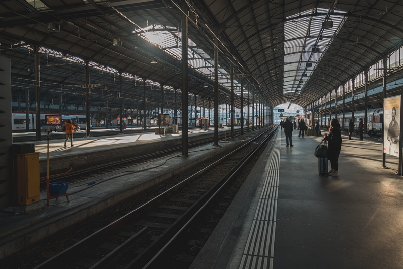 Waiting for the Train to Zurich