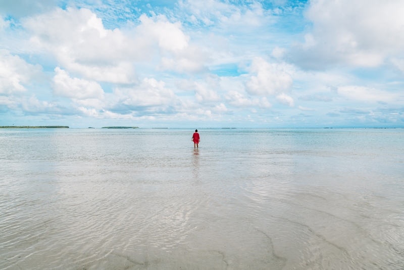 Jessica Wades Out to Sea