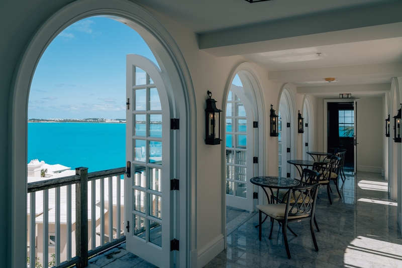 Coastal Corridor with Ocean Views