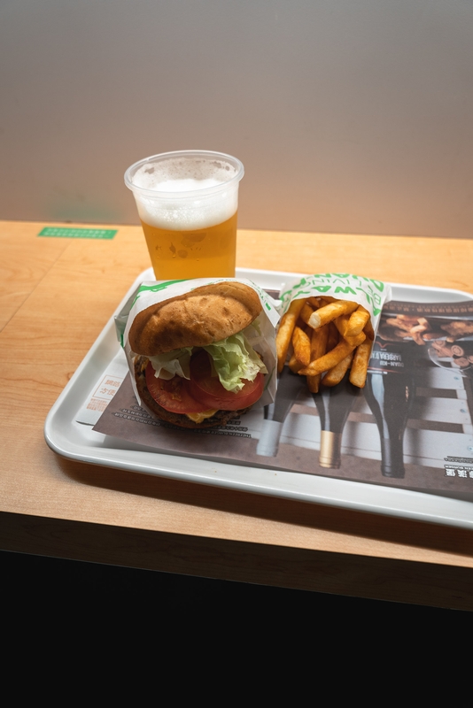 Bacon Cheeseburger and Beer Pairing