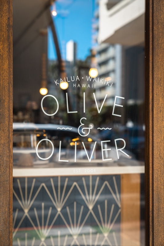 Olive & Oliver Restaurant Storefront Waikiki