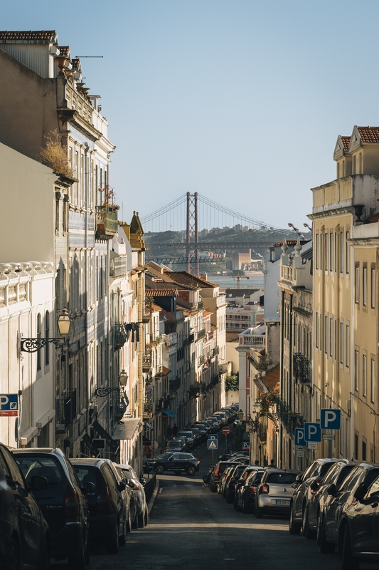 Historic Street View Toward Lisbon Bridge