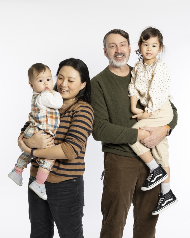 Family Photo Shoot - 2025-1130-CMEE-508