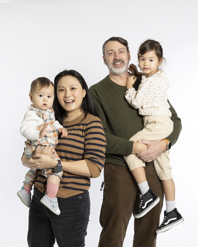 Family Photo Shoot - 2025-1130-CMEE-512